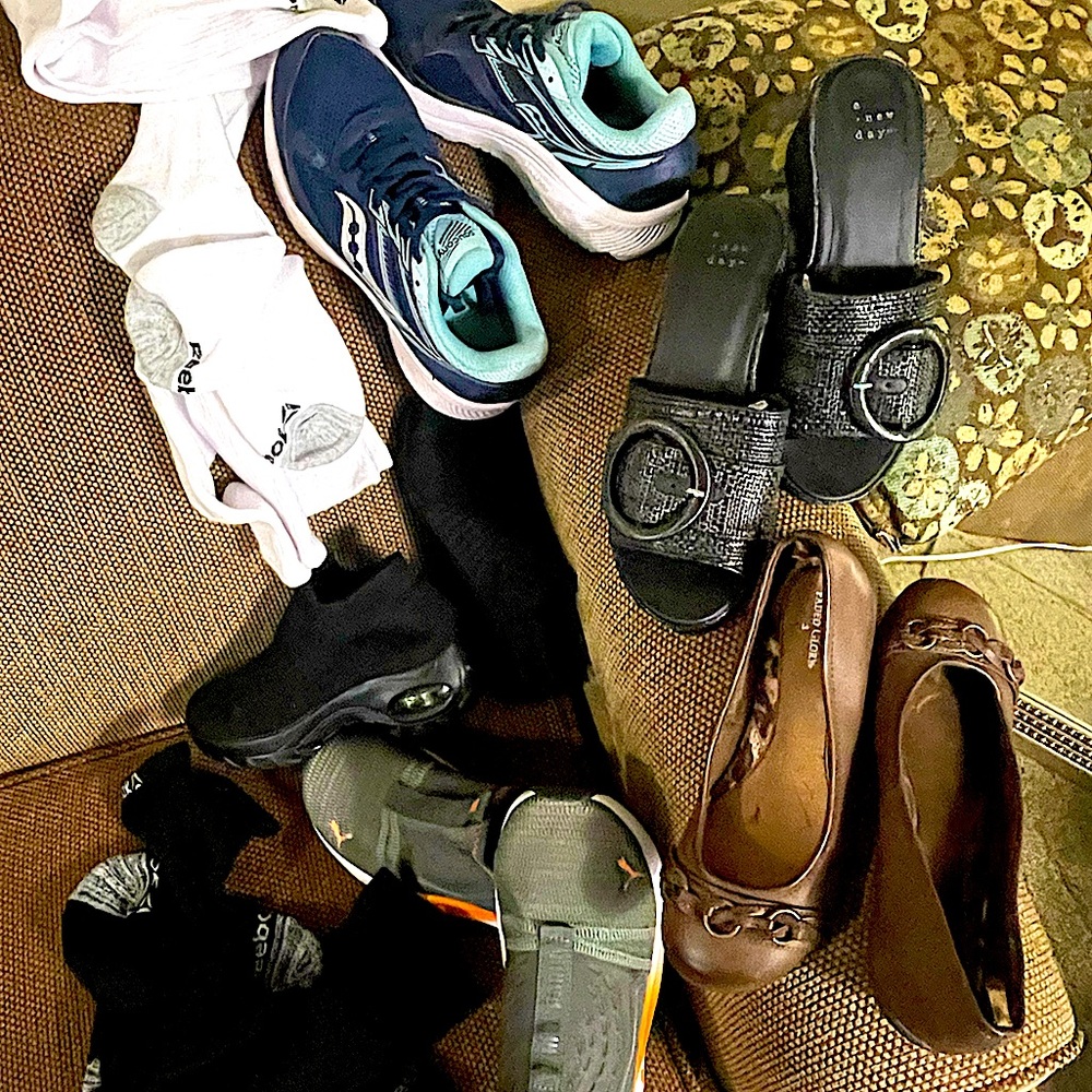$10 discount for 2 pair - Women’s & kids size 3 - 6 1/2 shoe $17